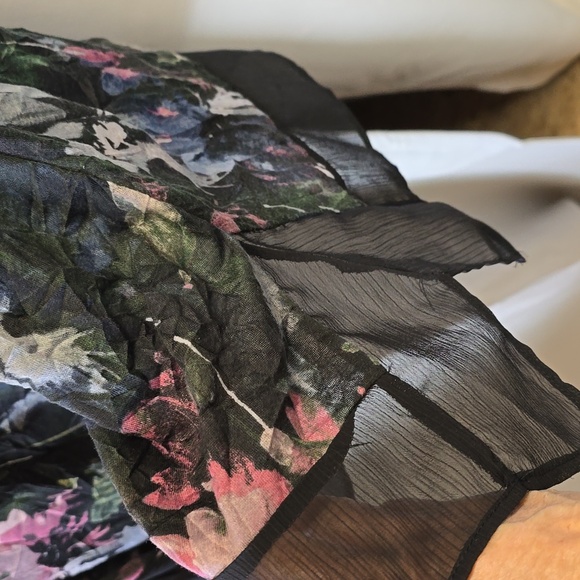 Simply Vera Top - Picture 4 of 7